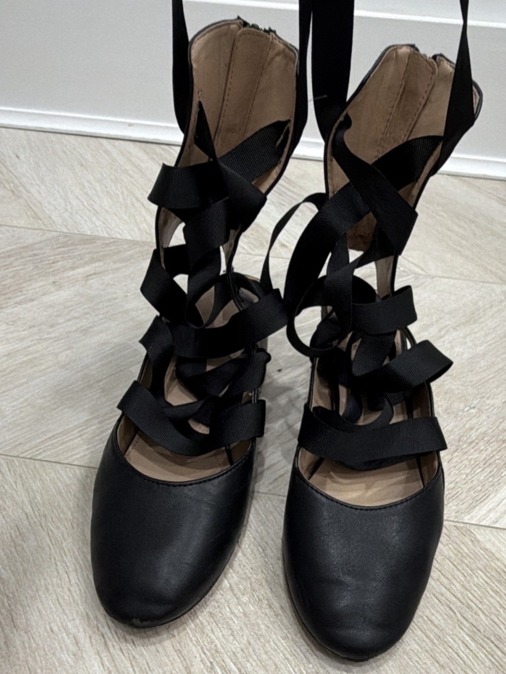 ZARA Women's Black Strappy Ankle Strap Block Heels US 8.5 EU 39 Zip Faux Leather